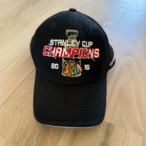 Women’s Chicago blackhawks hat